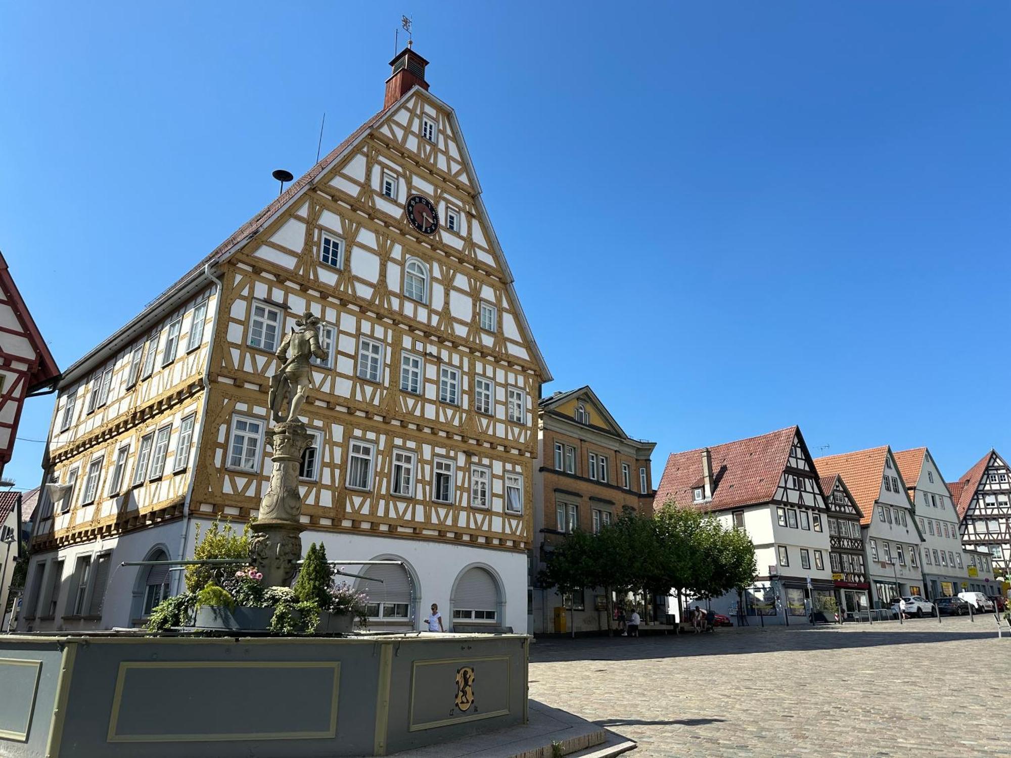 Apartment Im Herzen Der Altstadt - Leonberg Naehe Stuttgart Zewnętrze zdjęcie